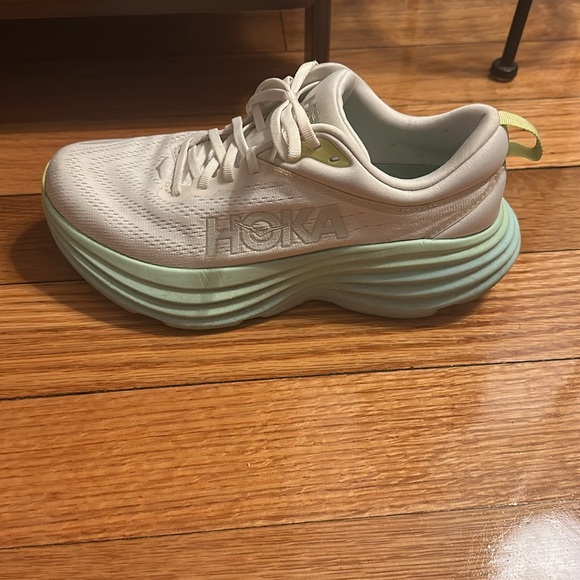 HOKA Bondi 8 - Picture 8 of 10